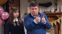 Click to watch 'The Jam Auction' (popup) No Good Nick